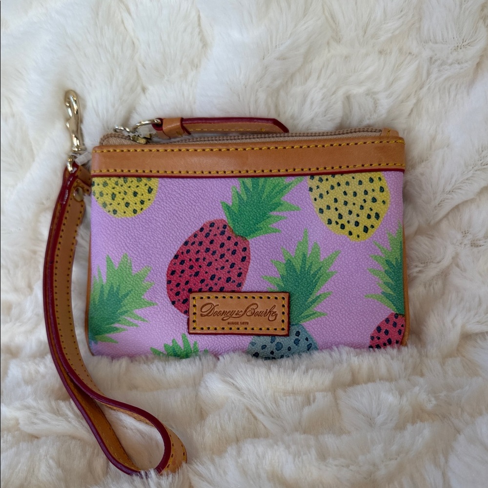 RARE Dooney & Bourke Tiki Pineapple Slim Wristlet.